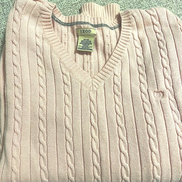 IZOD Cable Knit Long Sleeve V Neck Pink Sweater Medium women’s top vintage - Picture 1 of 9